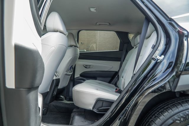 Used 2025 Hyundai Tucson SEL FWD image 38