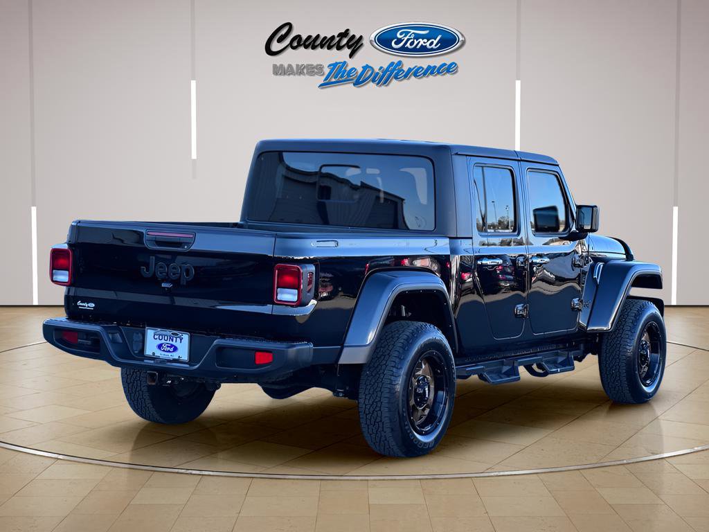 Used 2022 Jeep Gladiator Sport AWD/4WD image 24