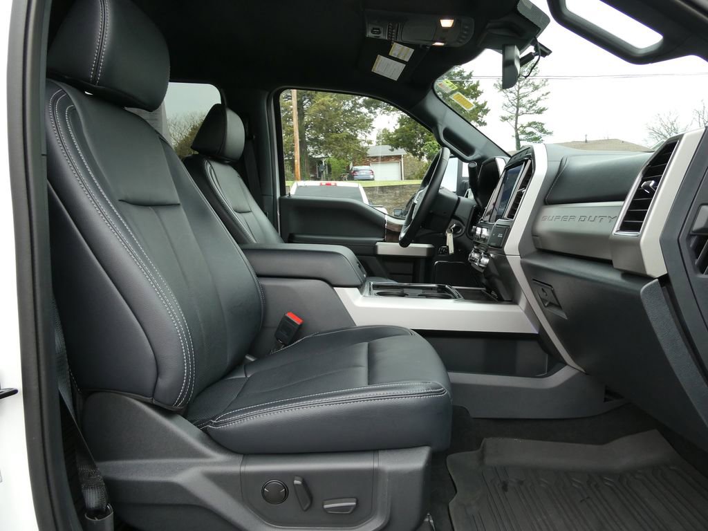 Certified 2022 Ford F350 Lariat w/ Chrome Package AWD/4WD image 13