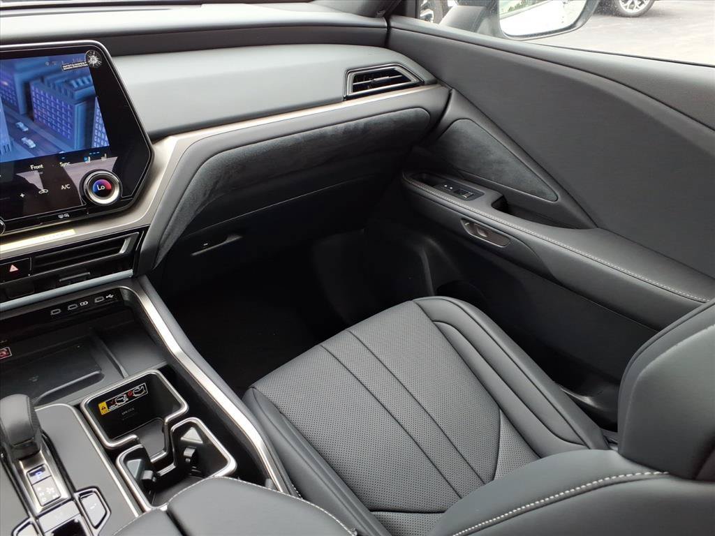 New 2026 Lexus TX 500h AWD w/ Technology Package image 28