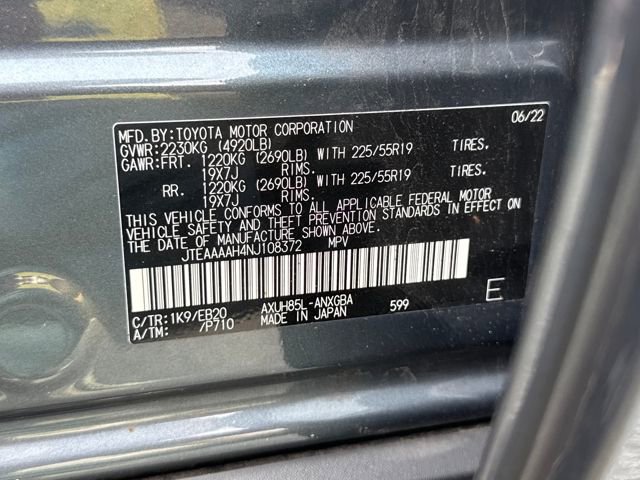 Used 2022 Toyota Venza XLE image 19