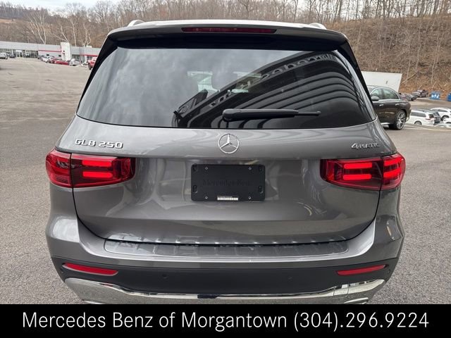 New 2026 Mercedes-Benz GLB 250 4MATIC image 4