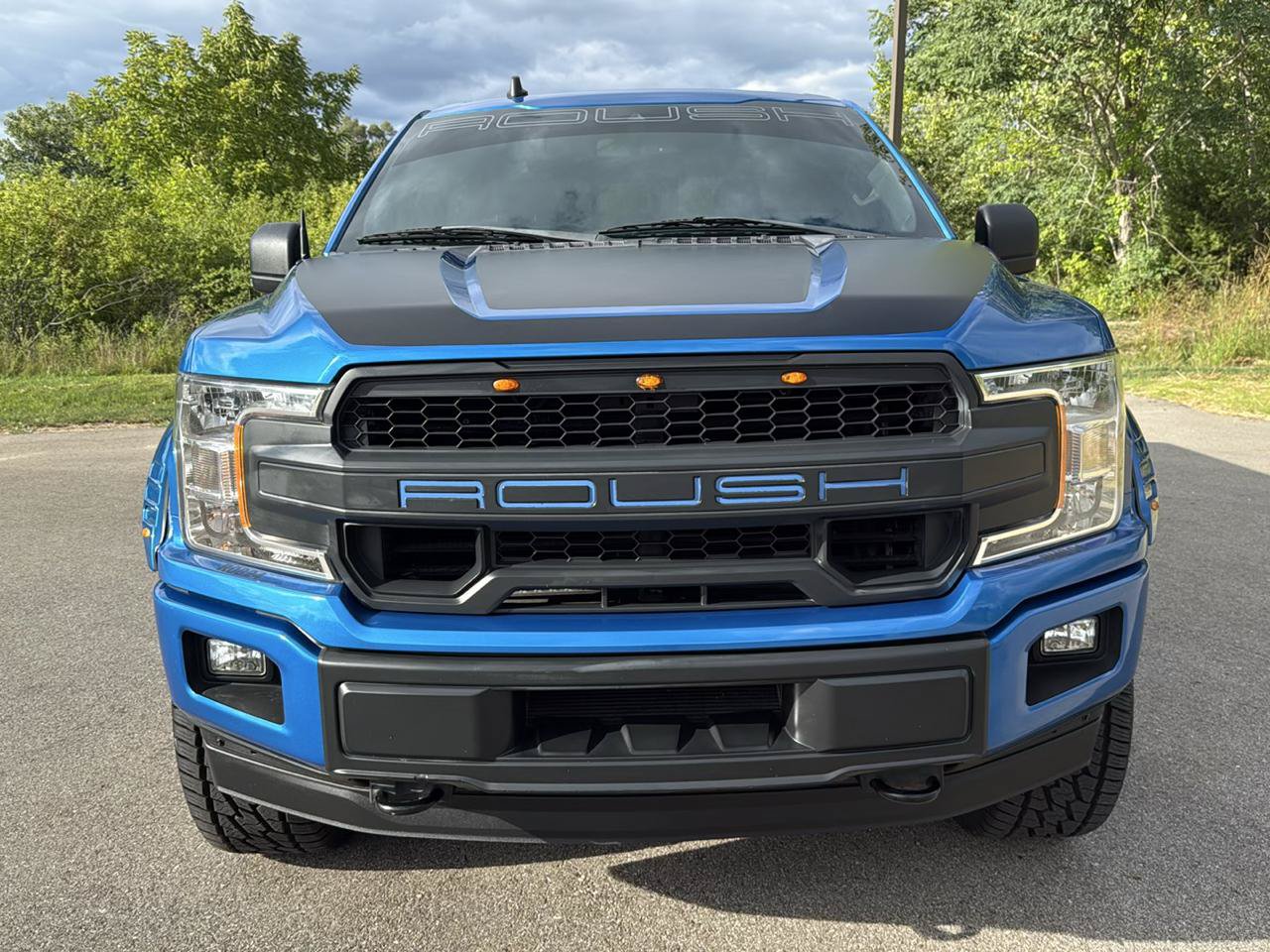 Used 2019 Ford F150 XLT w/ Equipment Group 302A Luxury AWD/4WD image 2
