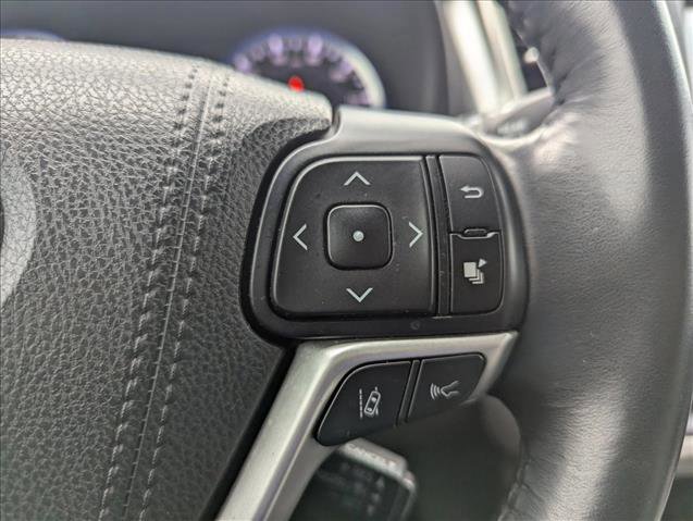 Used 2018 Toyota Highlander XLE FWD image 13