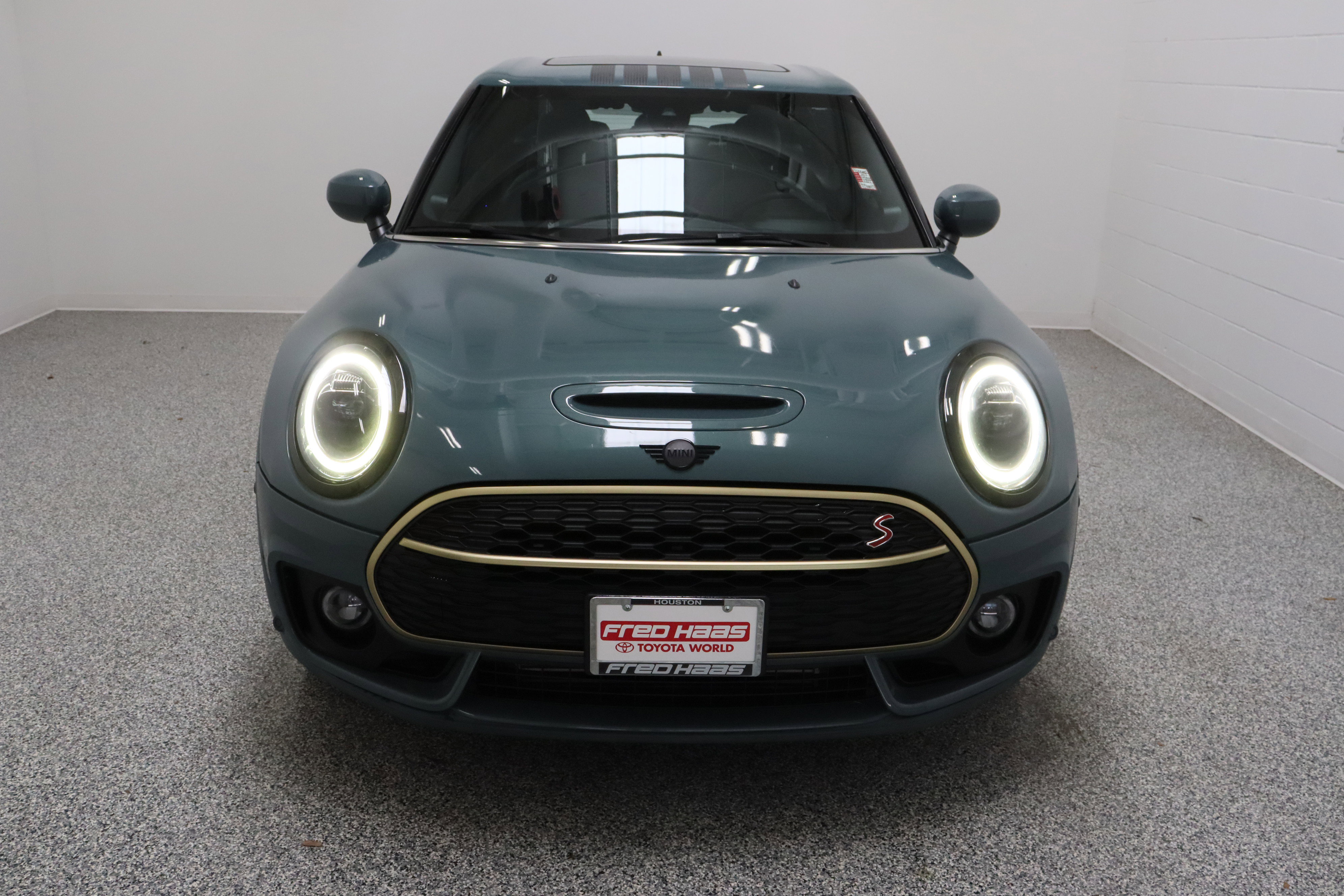 Used 2023 MINI Cooper Clubman S w/ MINI Untold Edition FWD image 3