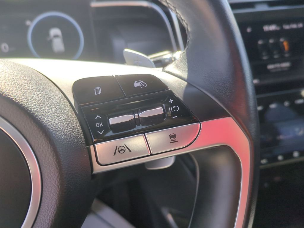 Used 2022 Hyundai Tucson Limited w/ Cargo Package image 16