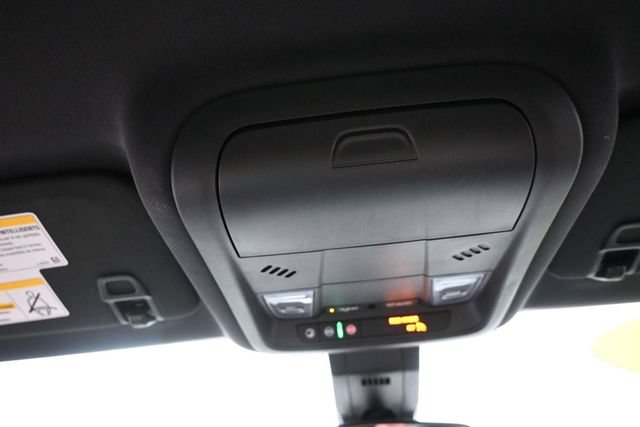 Used 2024 Chevrolet Equinox RS FWD image 12