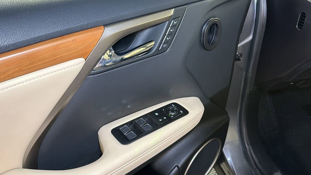 Certified 2022 Lexus RX 350 AWD w/ Premium Package image 17