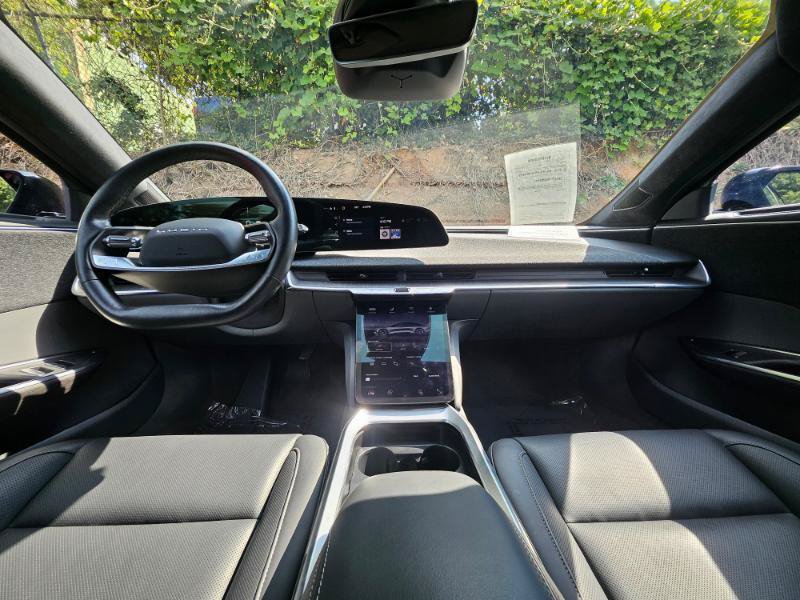 Used 2024 Lucid Air Pure RWD image 37