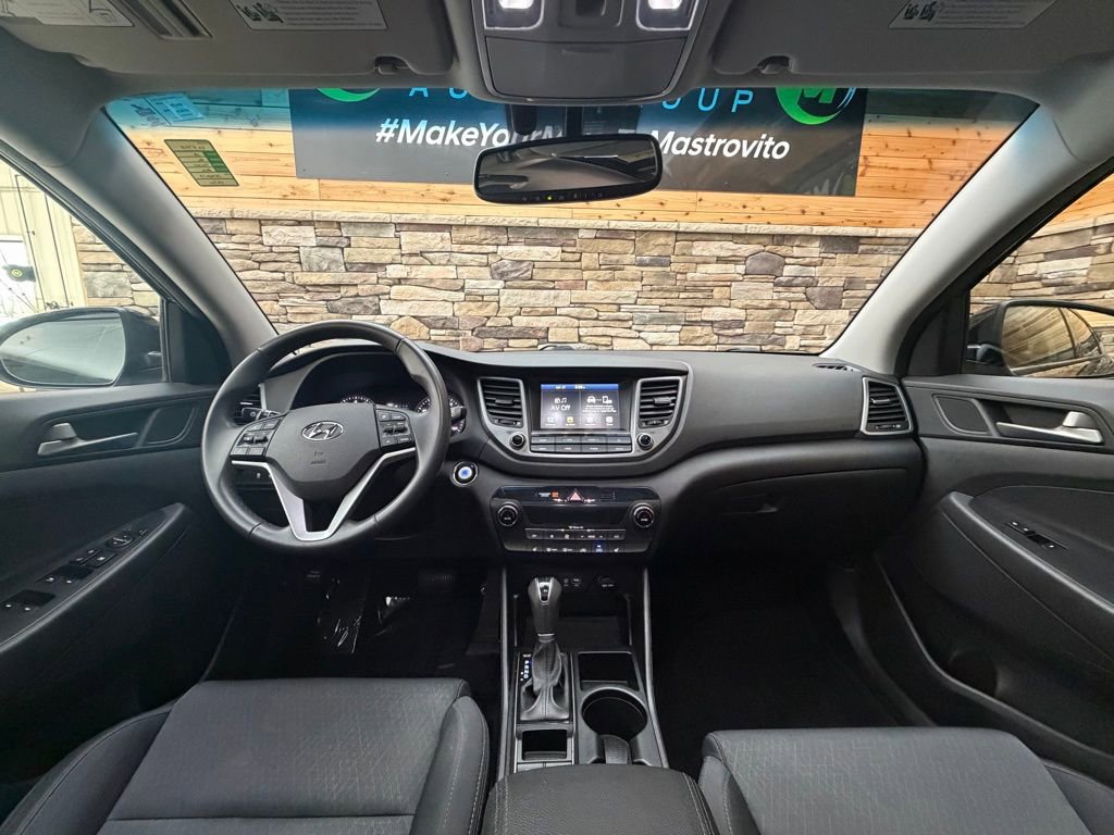 Used 2018 Hyundai Tucson Value AWD/4WD image 14