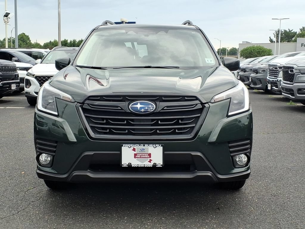 Certified 2022 Subaru Forester Premium AWD/4WD image 2