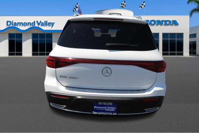 Used 2024 Mercedes-Benz EQB 250+ image 5