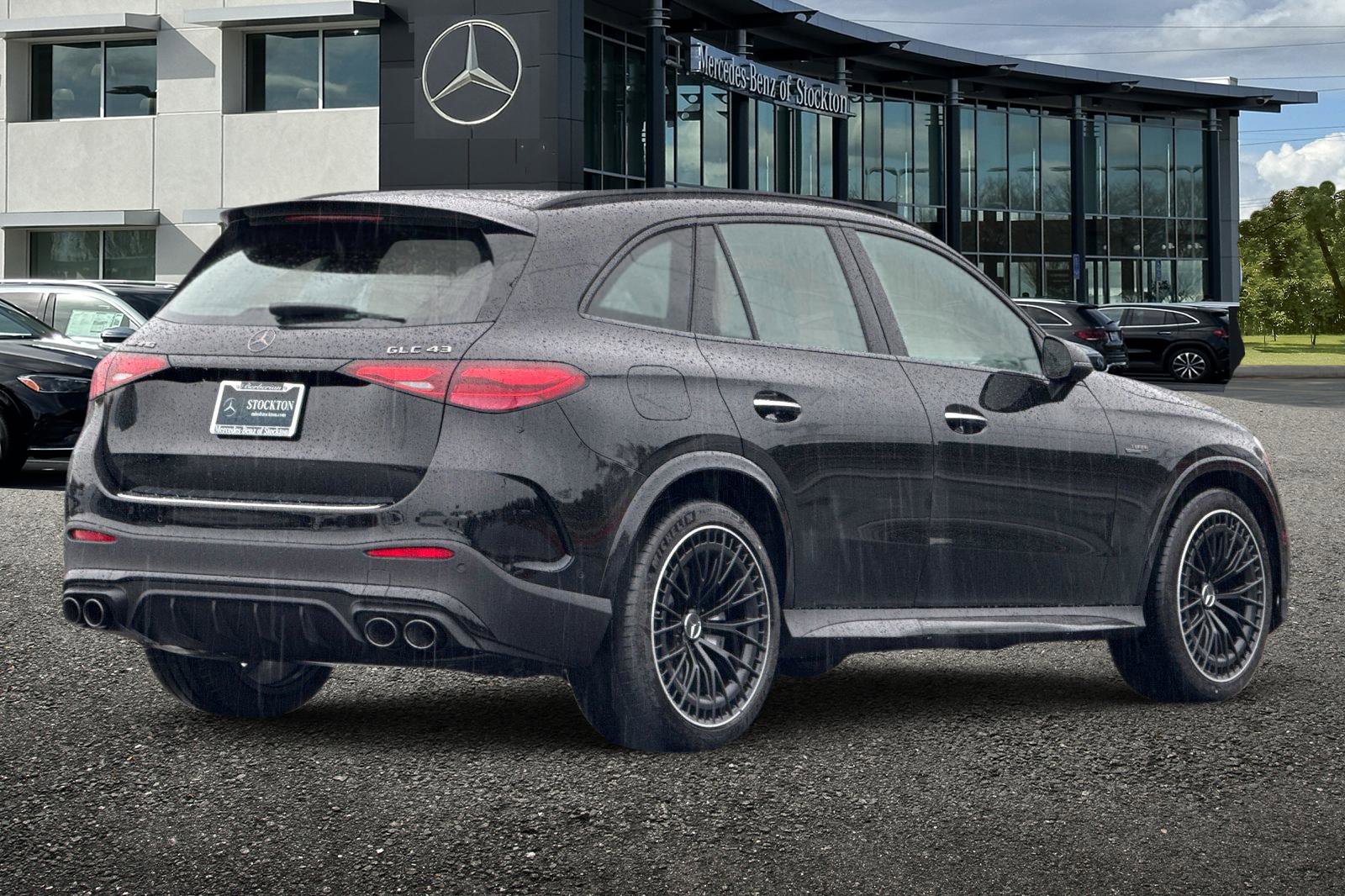 New 2026 Mercedes-Benz GLC 43 AMG 4MATIC image 4