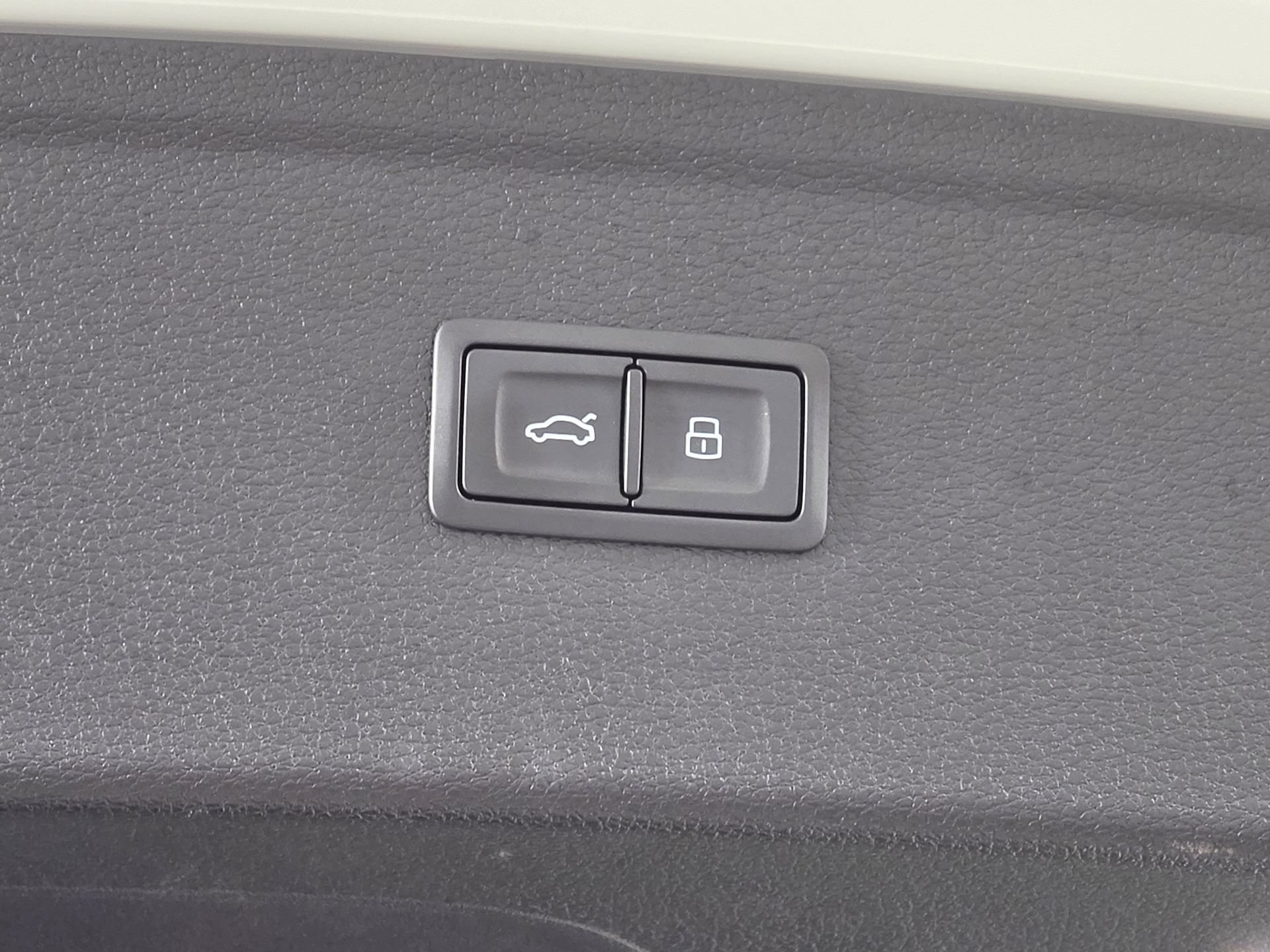 Certified 2023 Audi Q5 Premium Plus AWD/4WD image 12