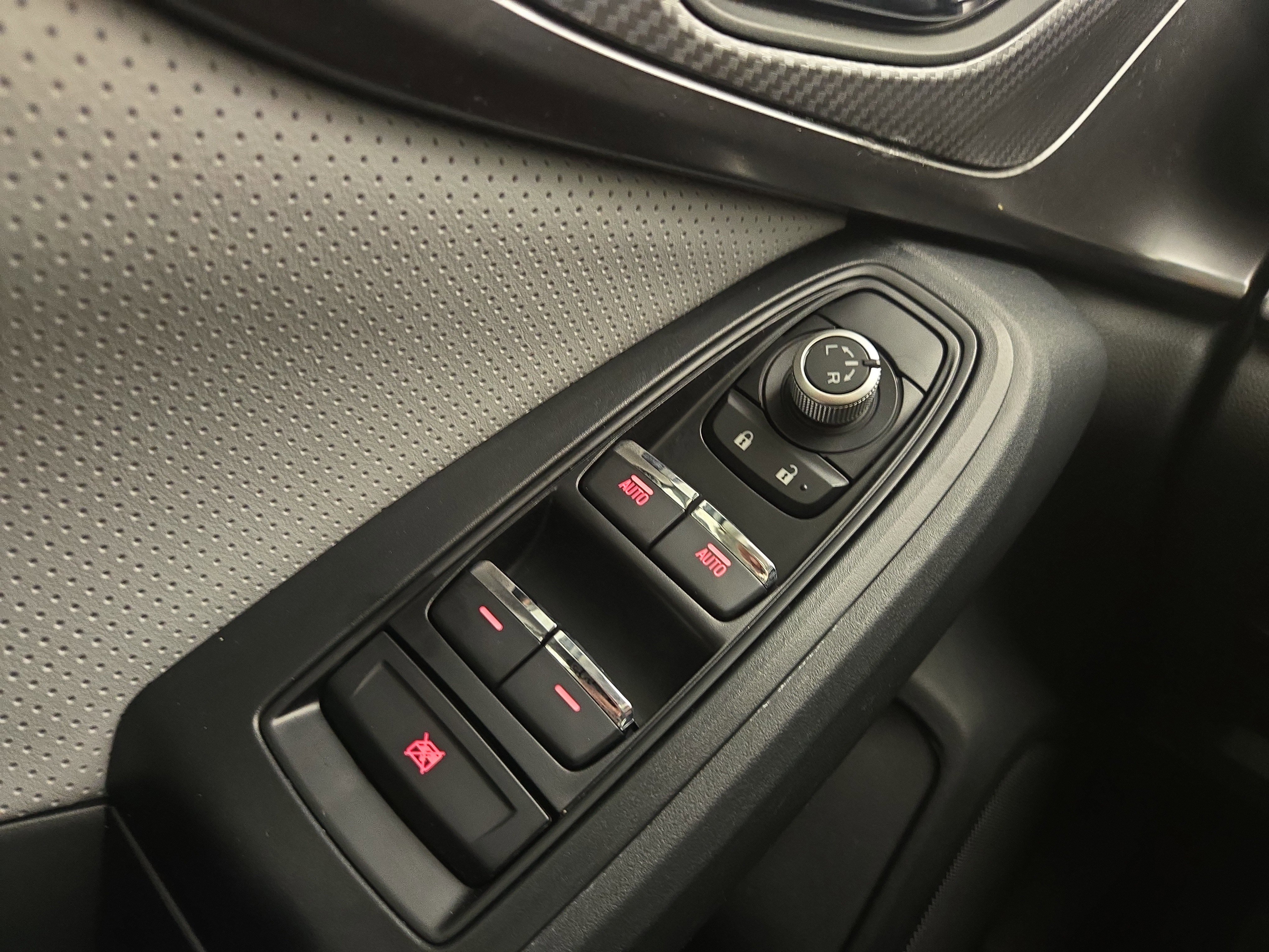 Used 2023 Subaru Crosstrek 2.5i Limited w/ Moonroof Package image 30