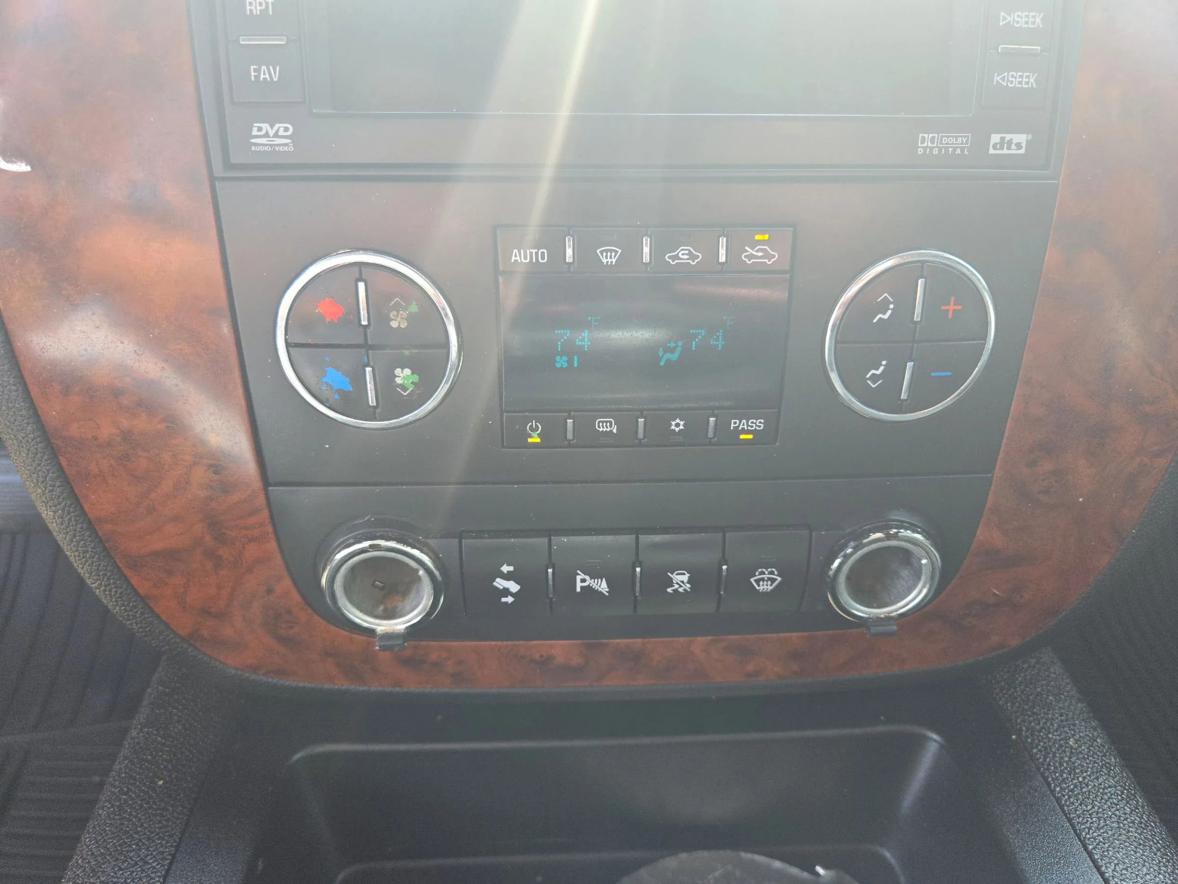 Used 2008 Chevrolet Silverado 1500 LTZ w/ Max Trailering Pack image 27