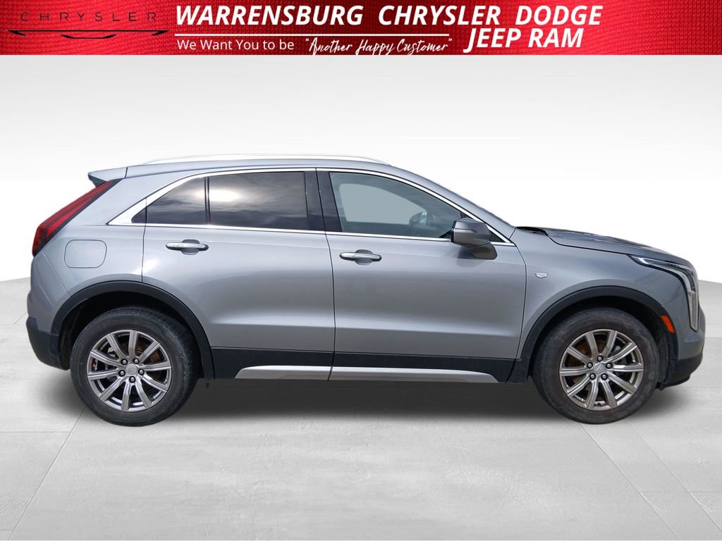 Used 2023 Cadillac XT4 Premium Luxury AWD/4WD image 2