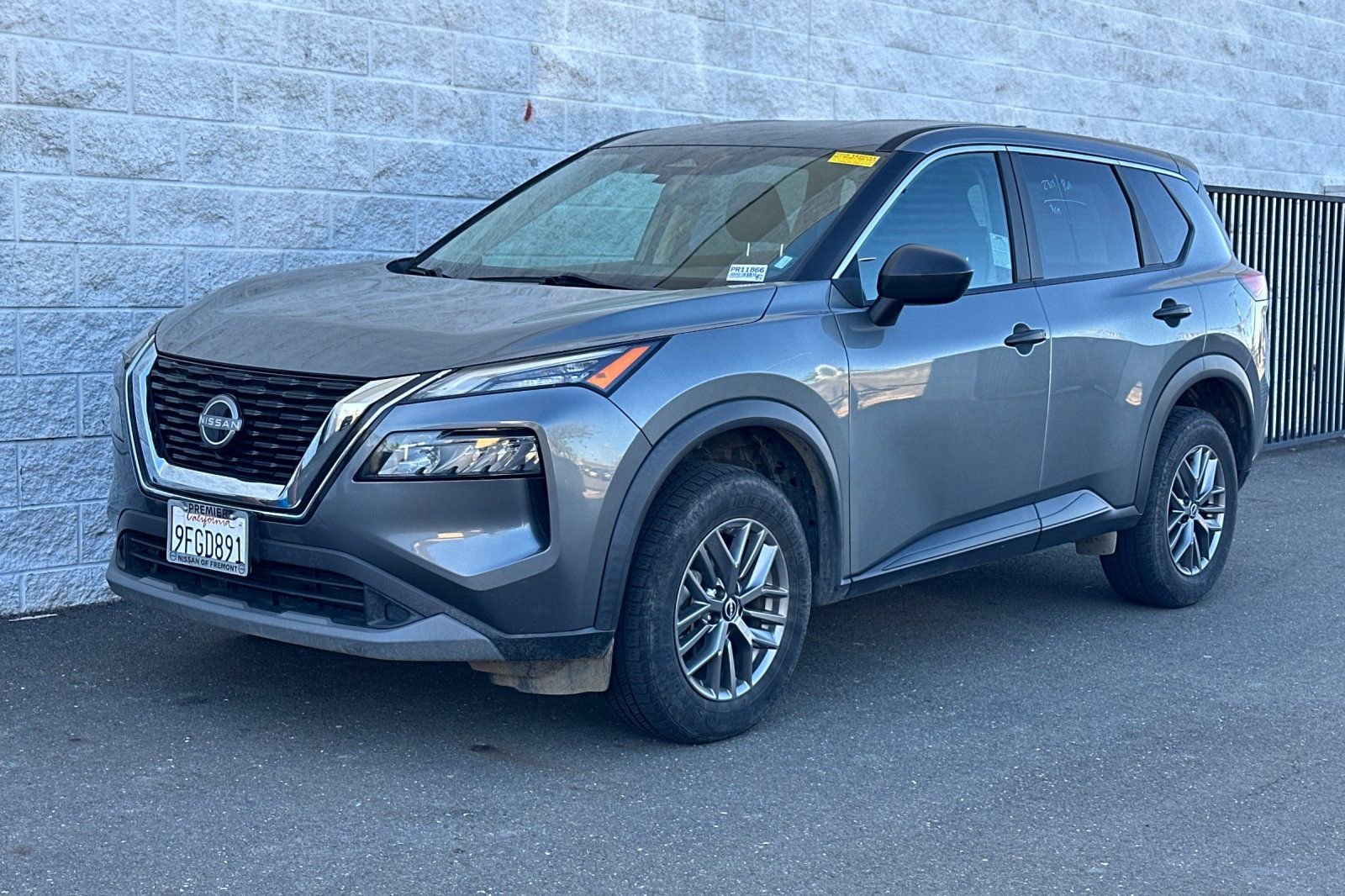 Certified 2023 Nissan Rogue S video 2