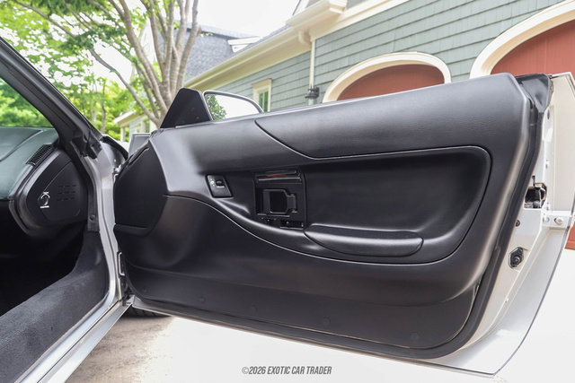 Used 1996 Chevrolet Corvette Convertible RWD image 49