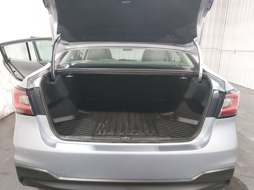 Used 2024 Subaru Legacy Limited image 12