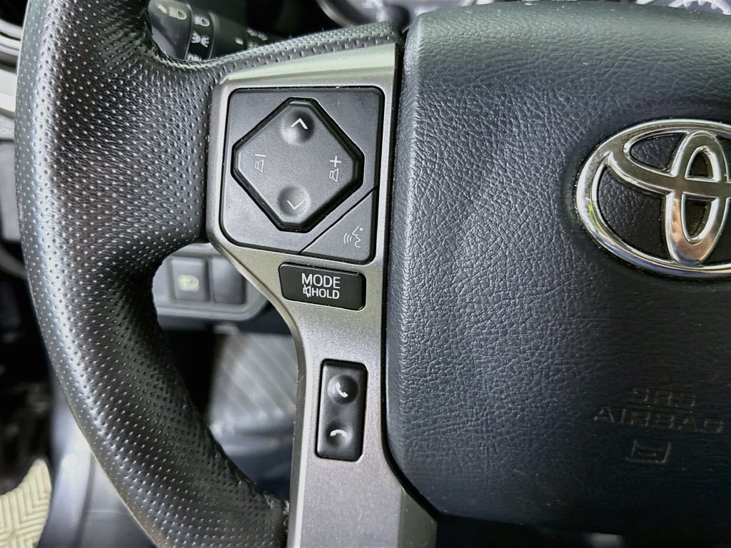 Used 2019 Toyota Tacoma SR5 RWD image 19