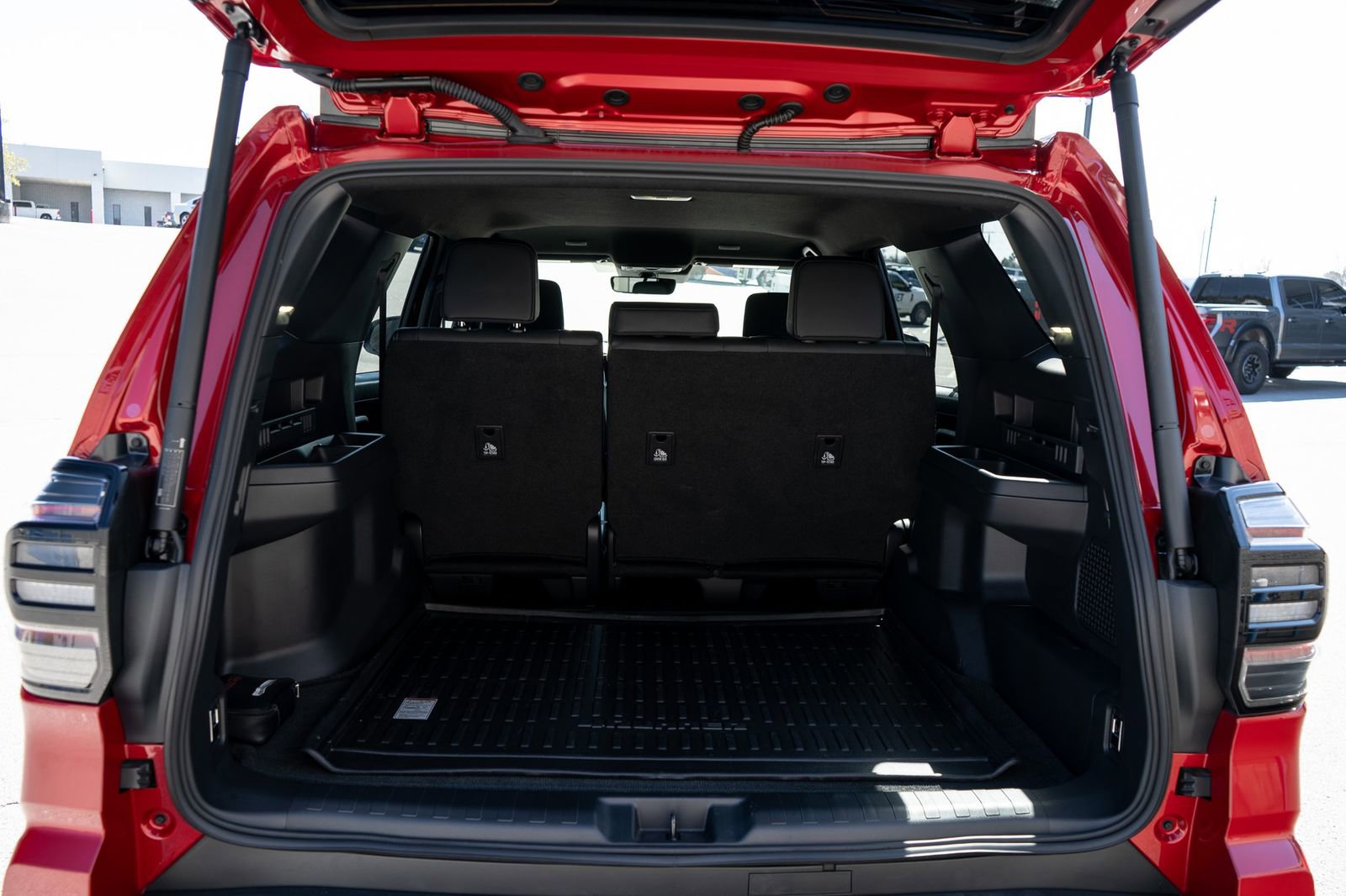 Used 2025 Toyota 4Runner TRD Sport Premium image 9