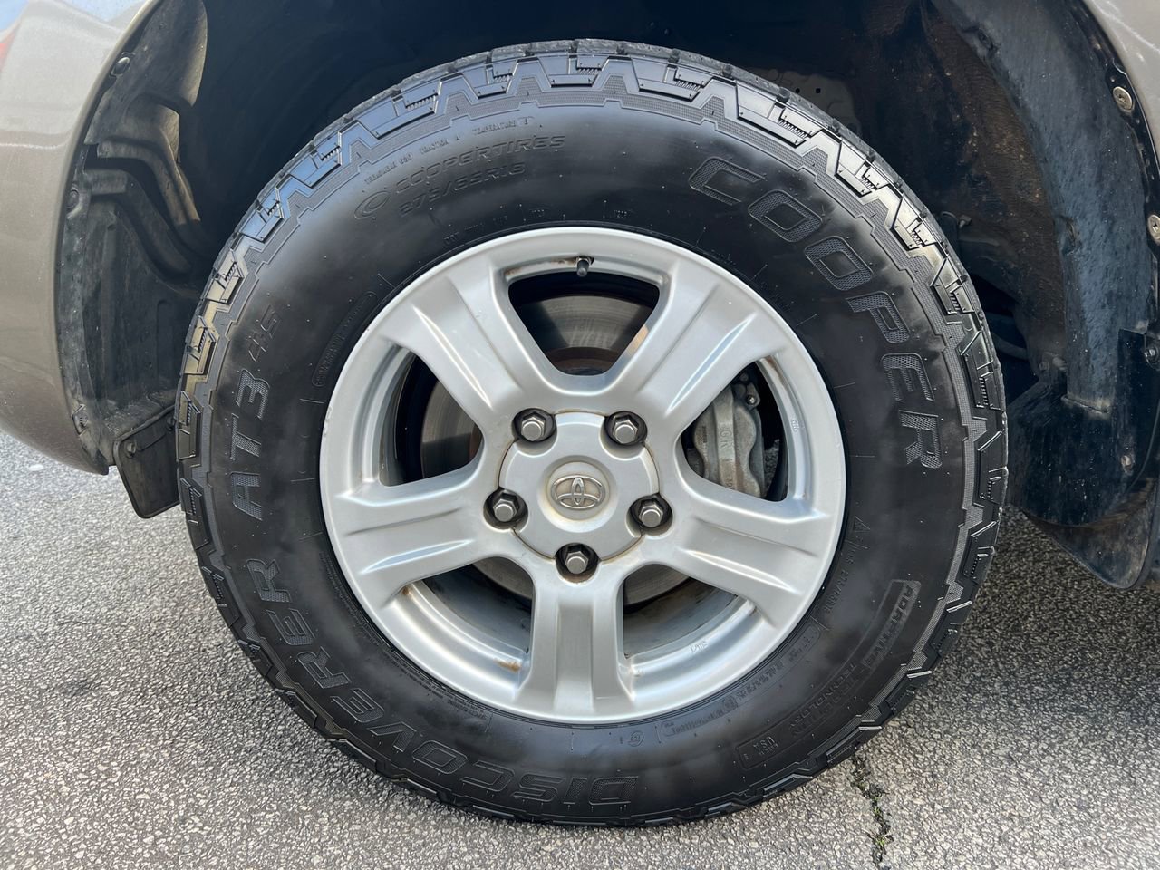 Used 2013 Toyota Sequoia SR5 image 11