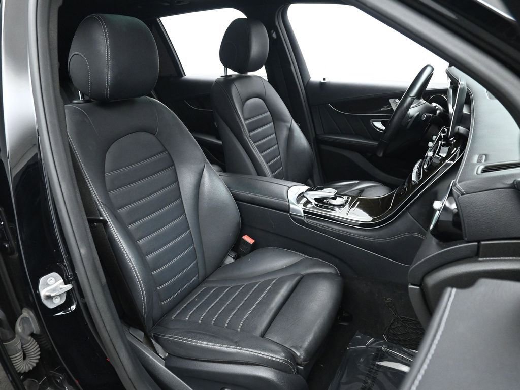 Used 2018 Mercedes-Benz GLC 43 AMG 4MATIC image 23