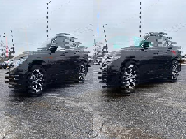 Used 2015 Acura TLX w/ Technology Package image 3