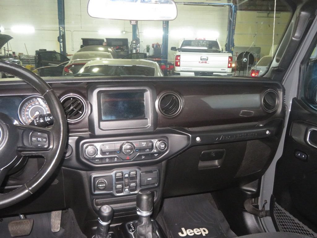 Used 2019 Jeep Wrangler Unlimited Sport AWD/4WD image 34
