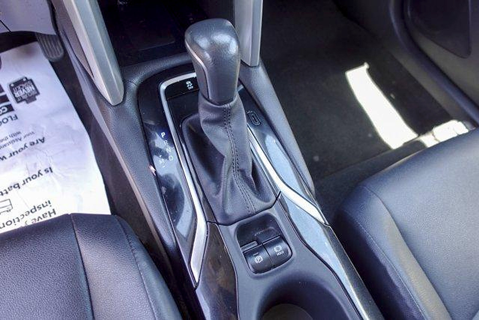 Certified 2023 Toyota Corolla Cross XLE FWD image 21
