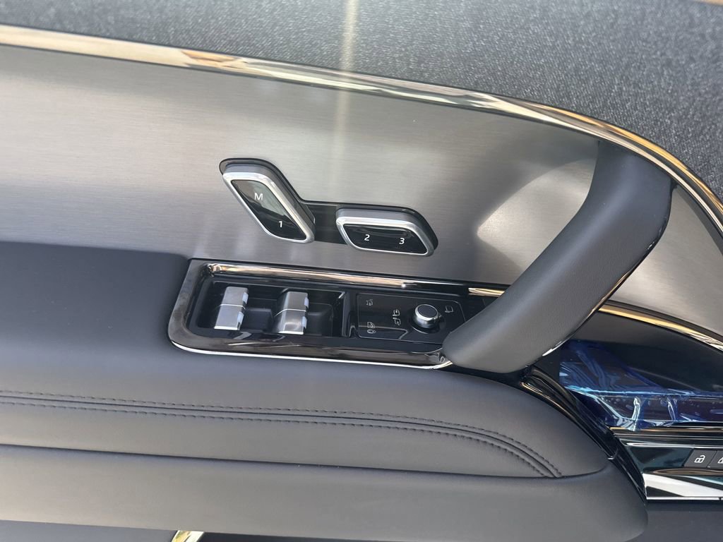 New 2025 Land Rover Range Rover Sport Dynamic SE image 23