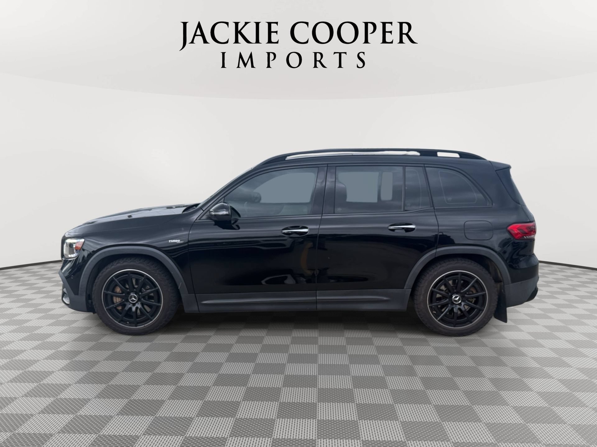 Used 2021 Mercedes-Benz GLB 35 AMG 4MATIC image 8