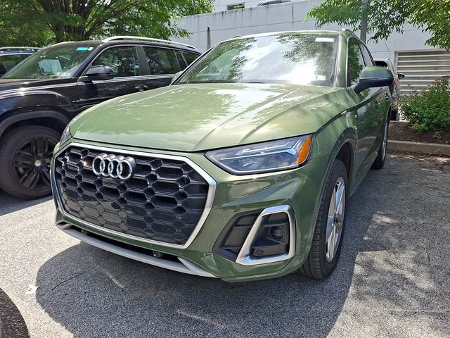 Used 2025 Audi Q5 e Premium Plus w/ Premium Plus Package AWD/4WD image 2