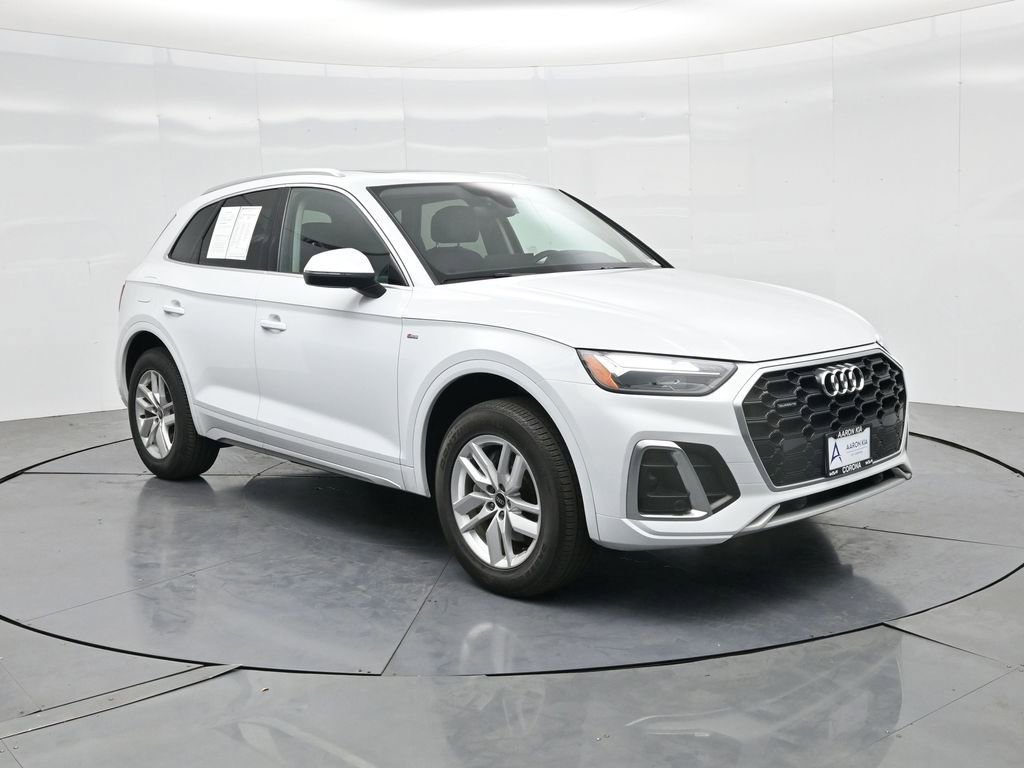 Used 2023 Audi Q5 2.0T Premium w/ Convenience Package AWD/4WD image 25