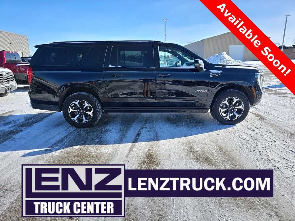 Used 2025 GMC Yukon XL AT4 w/ AT4 Premium Package image 1