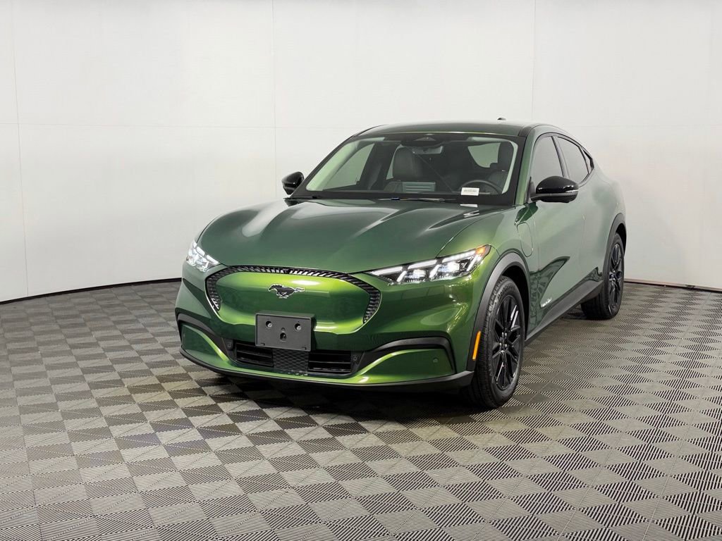 Used 2025 Ford Mustang Mach-E Select w/ Comfort Package Lite RWD image 4