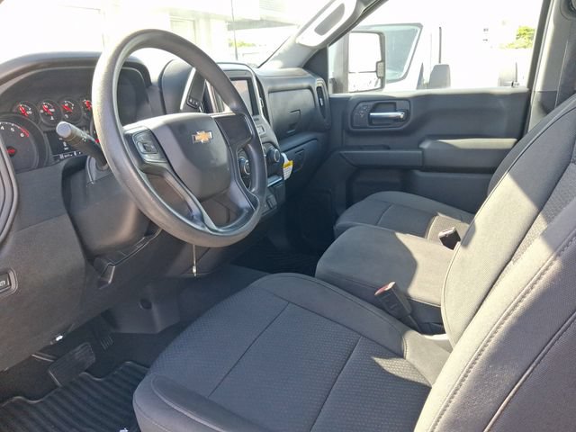 Used 2022 Chevrolet Silverado 2500 Custom w/ Custom Convenience Package AWD/4WD image 11