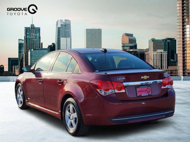 Used 2015 Chevrolet Cruze LT FWD image 3