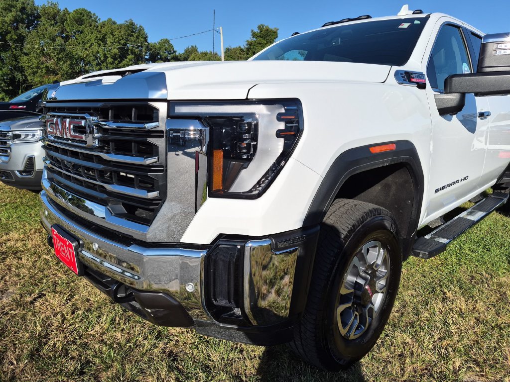 Used 2026 GMC Sierra 2500 SLT w/ Max Trailering Package AWD/4WD image 7