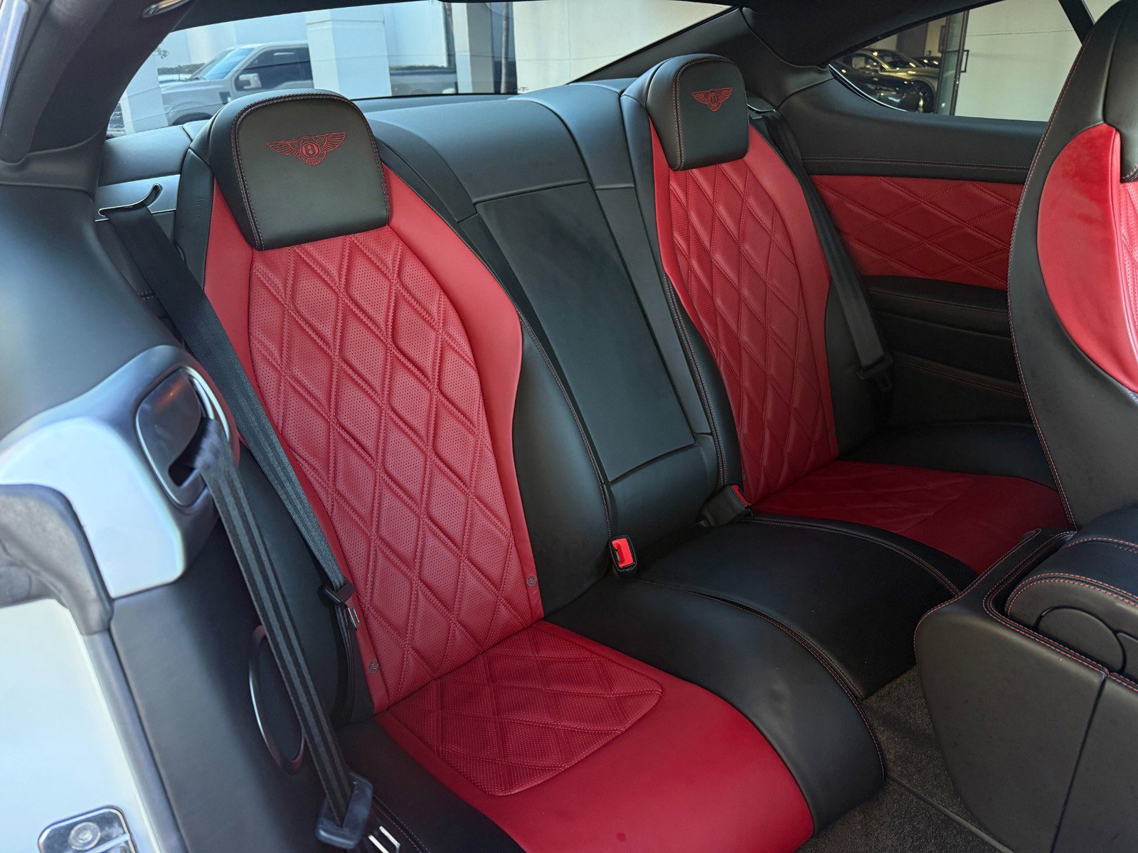 Used 2015 Bentley Continental GT V8 S image 31