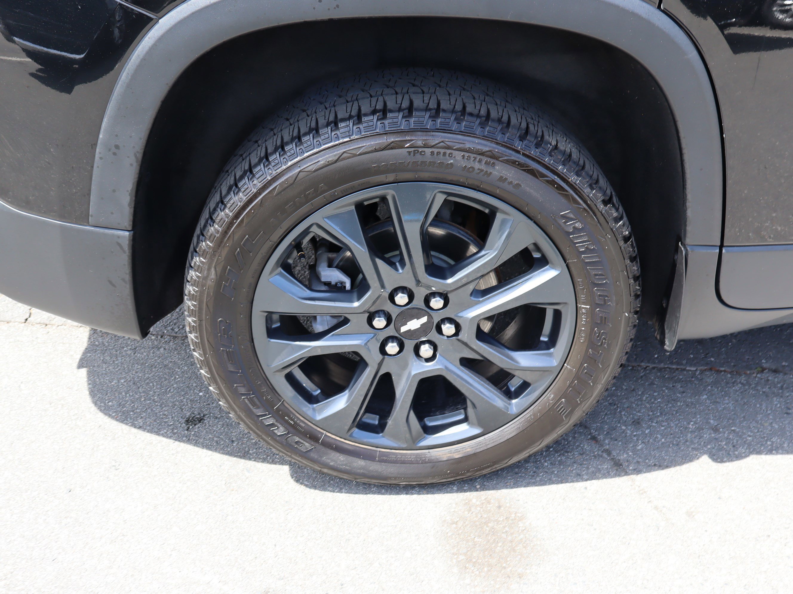 Used 2019 Chevrolet Traverse RS w/ LPO, Floor Liner Package AWD/4WD image 42