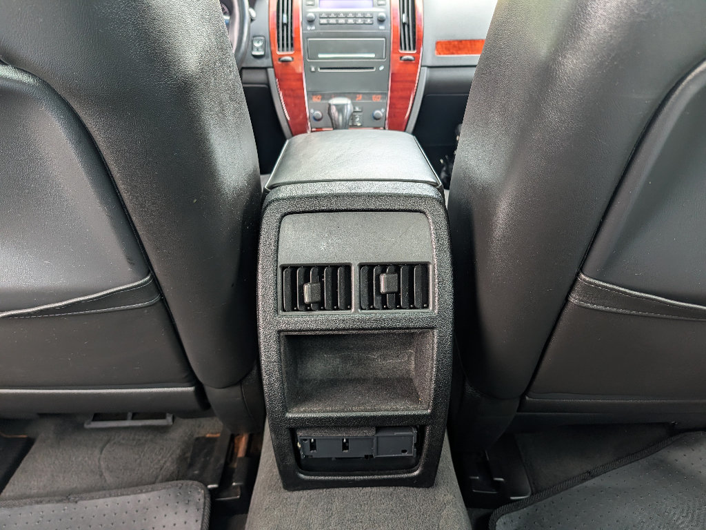 Used 2007 Cadillac STS w/ Wood Trim Package RWD image 20