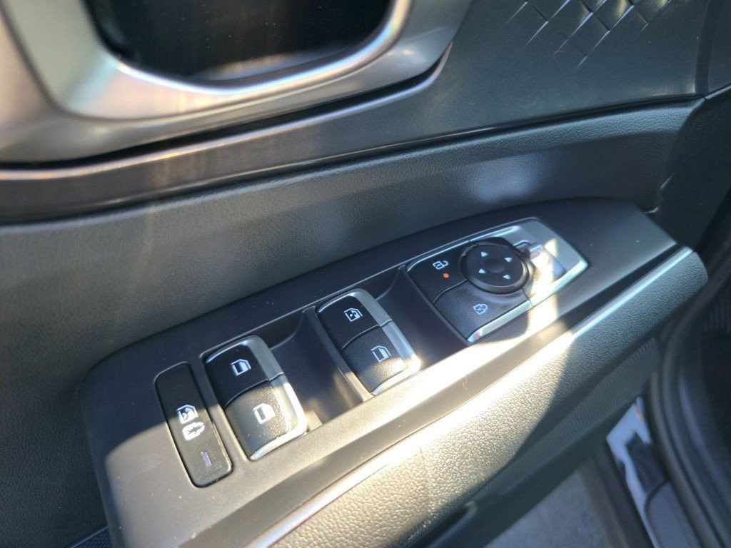 Used 2024 Kia Sorento S w/ Panoramic Sunroof Package FWD image 10