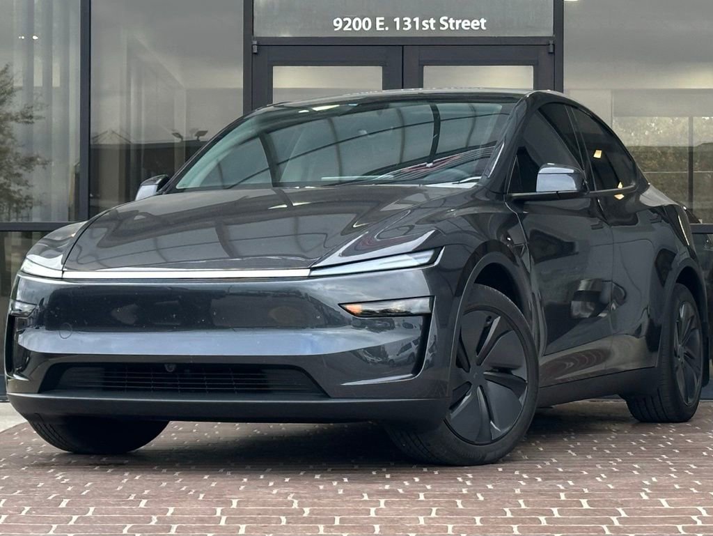 Used 2026 Tesla Model Y Long Range