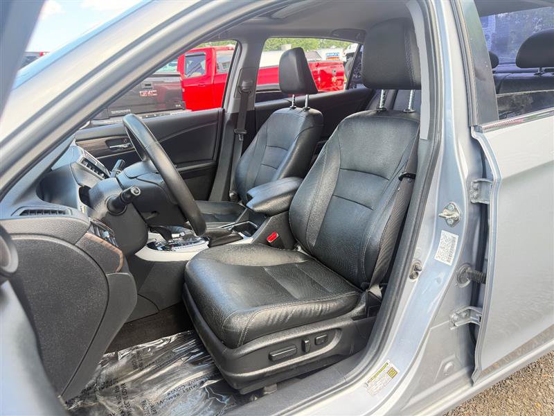 Used 2016 Honda Accord EX-L image 16