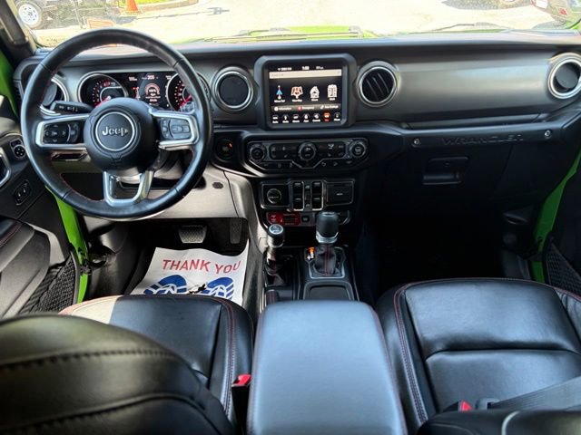 Used 2019 Jeep Wrangler Unlimited Rubicon w/ Dual Top Group AWD/4WD image 33