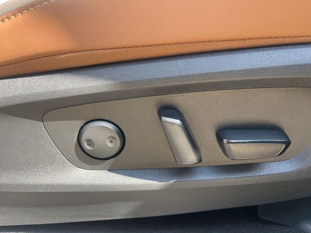 New 2026 Nissan Pathfinder Platinum AWD/4WD image 19