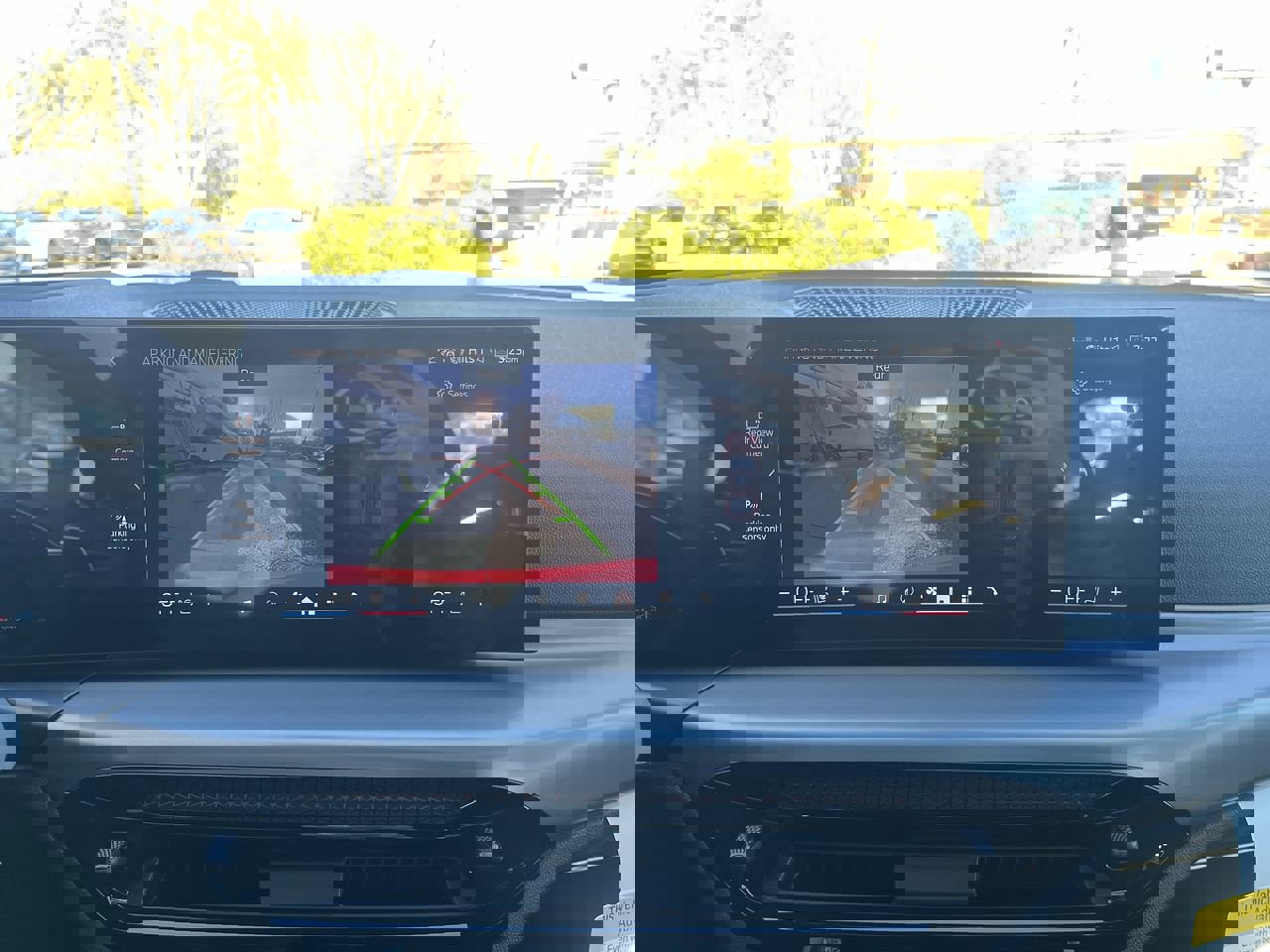 Used 2026 BMW 430i Coupe w/ M Sport Package RWD image 25