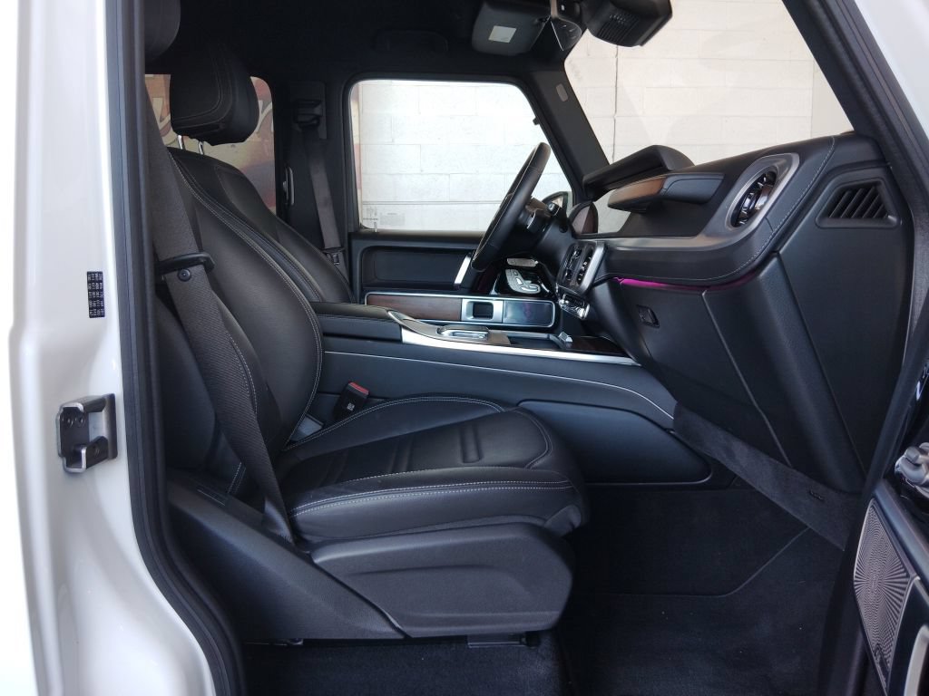 Used 2025 Mercedes-Benz G 550 image 14